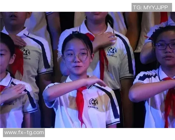 李晓旭的成长之路：从普通学生到篮球场上的璀璨明星